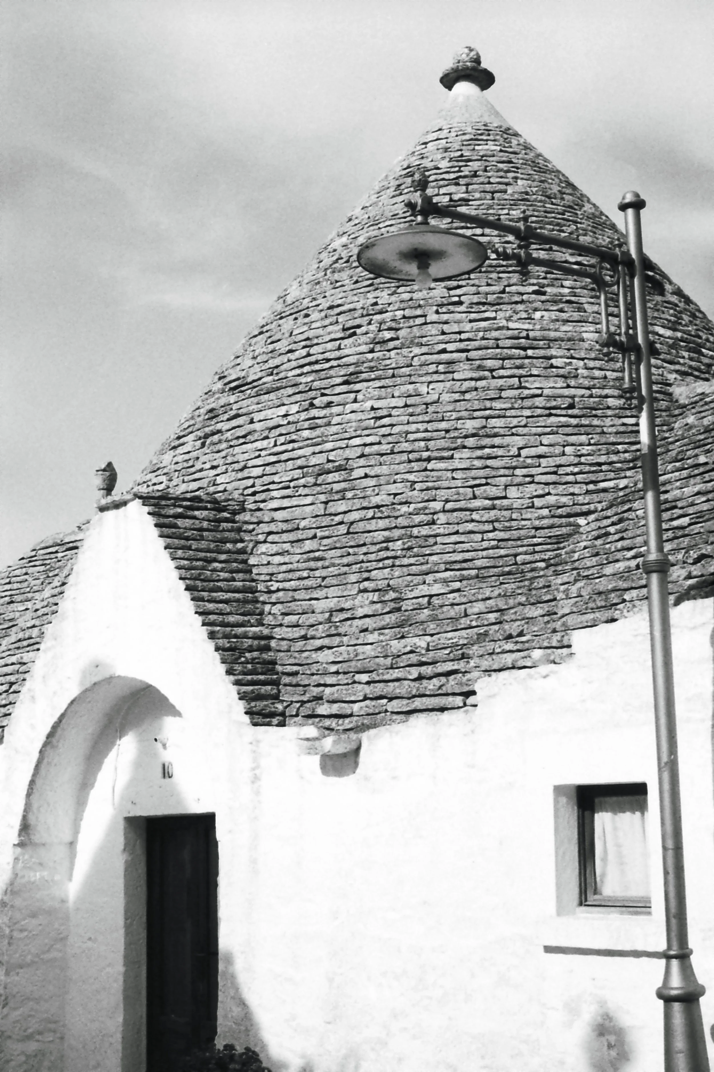 r001-001.jpg
