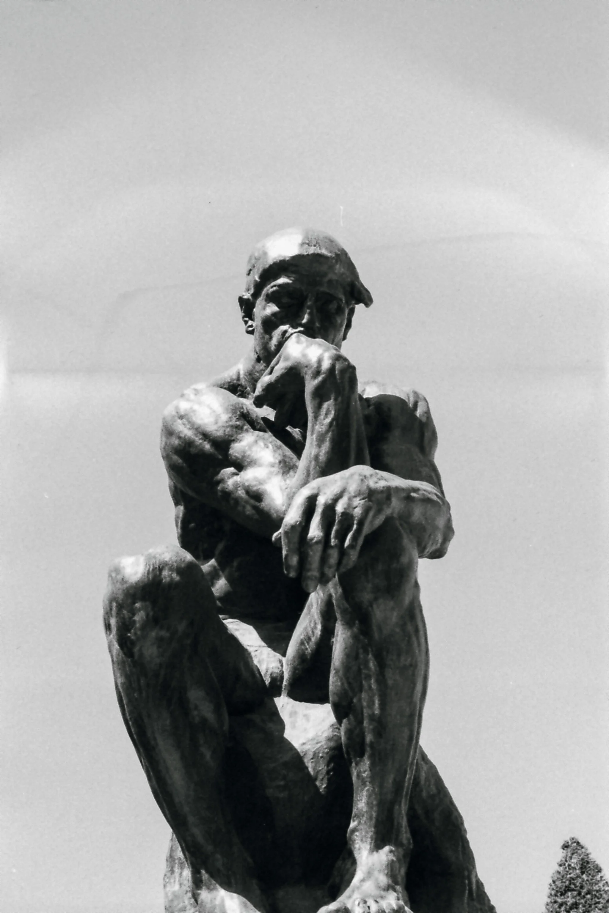 Catherine Nemanic_12022 Roll 12 Paris (2).jpg