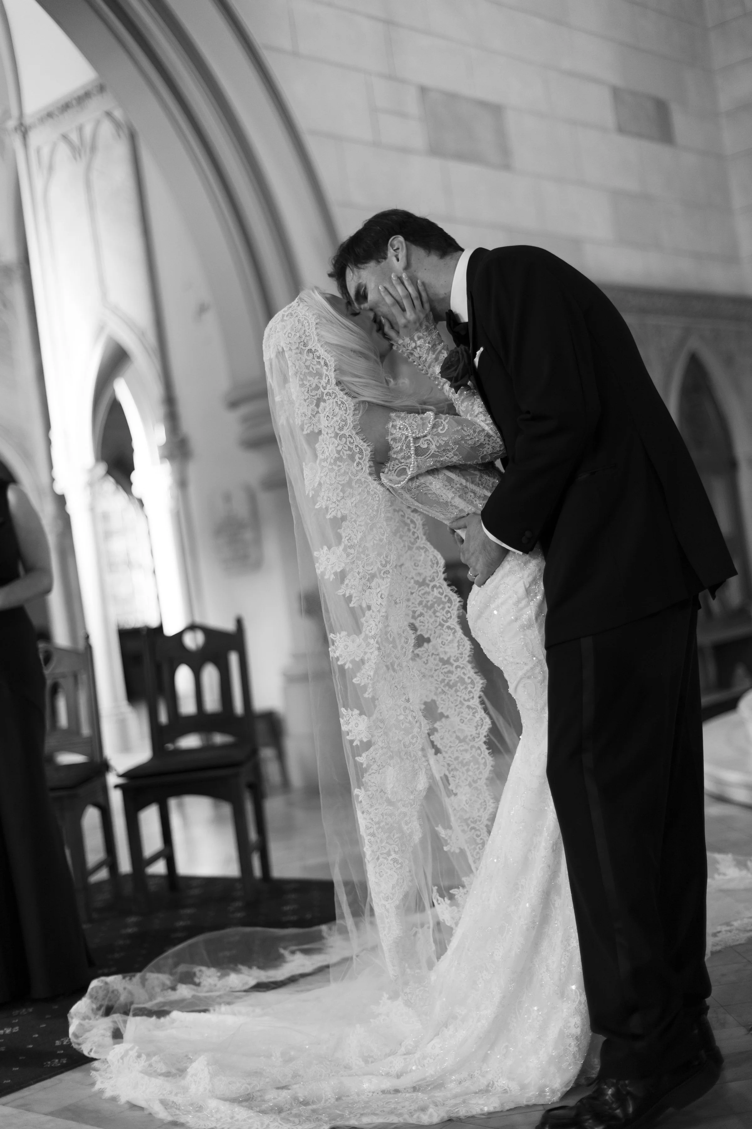 Catherine Nemanic Studio Sydney Burgundy Romantic Wedding00102.jpg