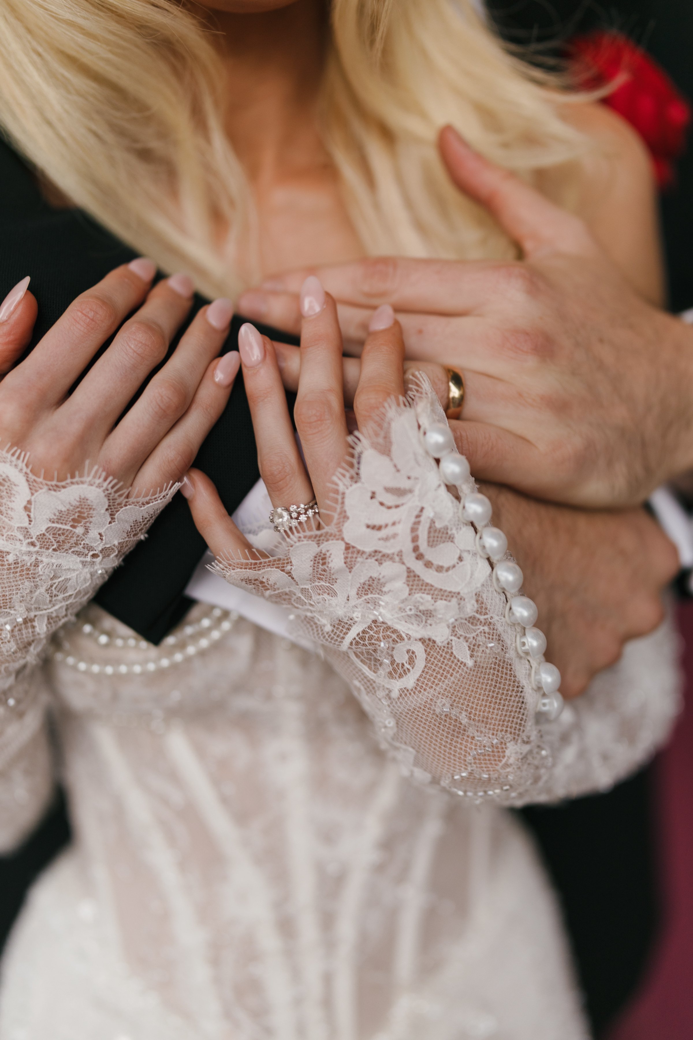 Catherine Nemanic Studio Sydney Burgundy Romantic Wedding00137.jpg