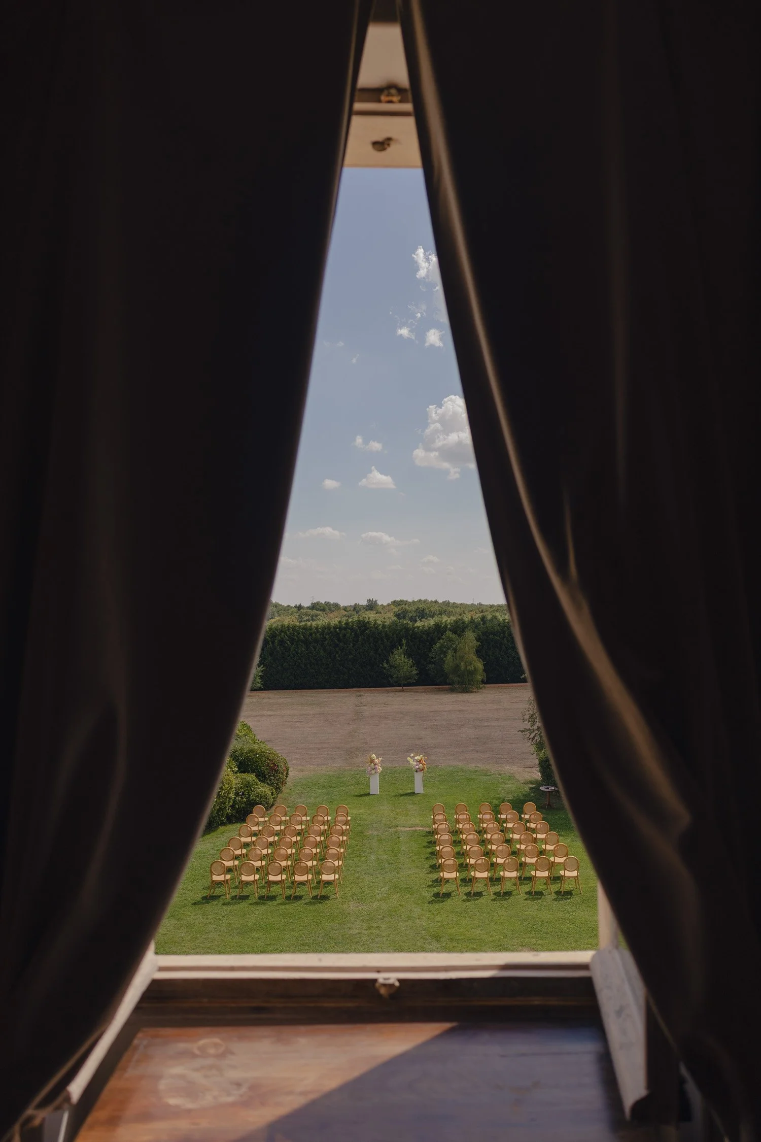 luxury-destination-wedding-france-chateau-fengari_0005.jpg (Copy)
