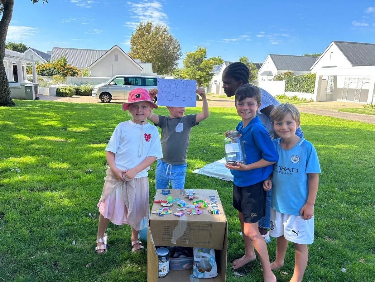 From beautiful shells to something meaningful.
Sebastian, Freddie and Joey turned their holiday collection into painted necklaces and bracelets and sold them roadside in support of VUSA.

A meaningful Thankful Thursday

#thankfulthursday #awakenoppor