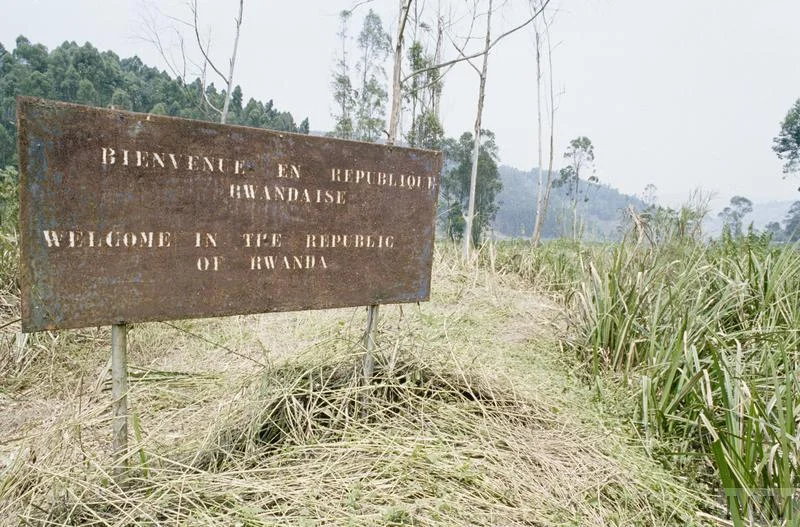 British Forces in Rwanda, Operation Gabriel, August- October 1994 © Crown copyright. IWM (UKLF-1994-100-008B-03)