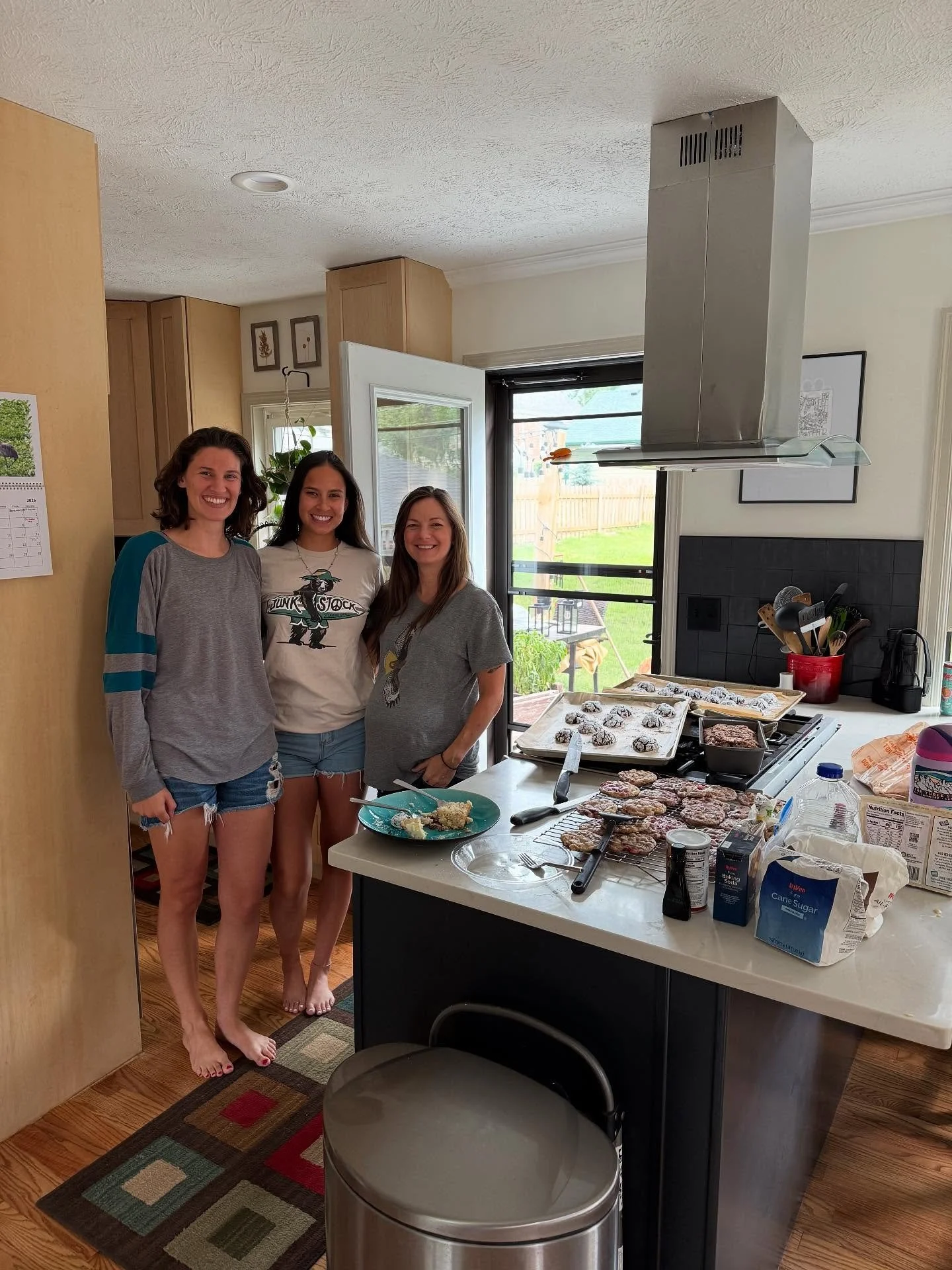 Kicked off the new semester with a baking day of course! Badger and Freya were the best helpers out of all of us.

We are so excited to be back and get the semester started with more research, learning, and teaching! We also cannot wait to welcome ou