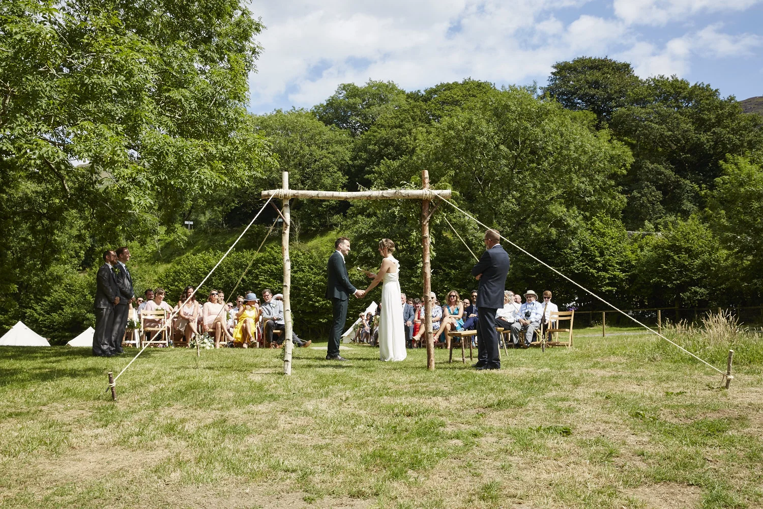 Llyn_Gwynant_Barns_Wedding_068.jpg