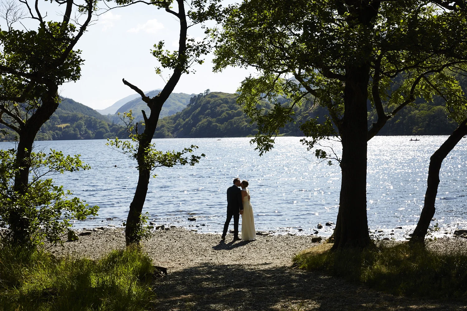 Llyn_Gwynant_Barns_Wedding_095.jpg