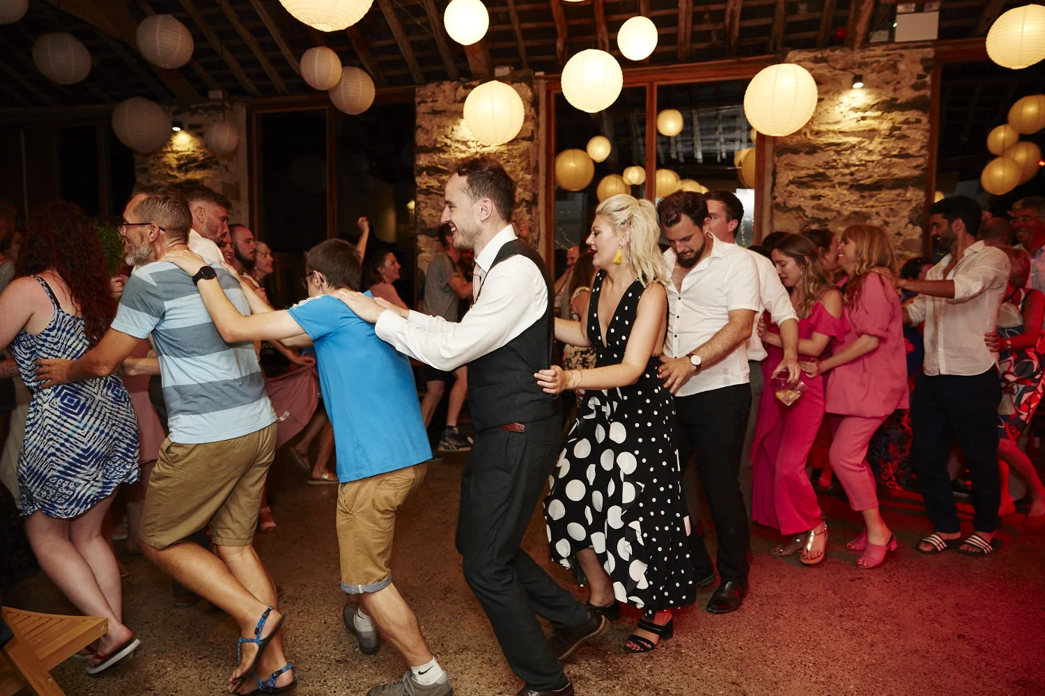 Llyn_Gwynant_Barns_Wedding_party_158.jpg