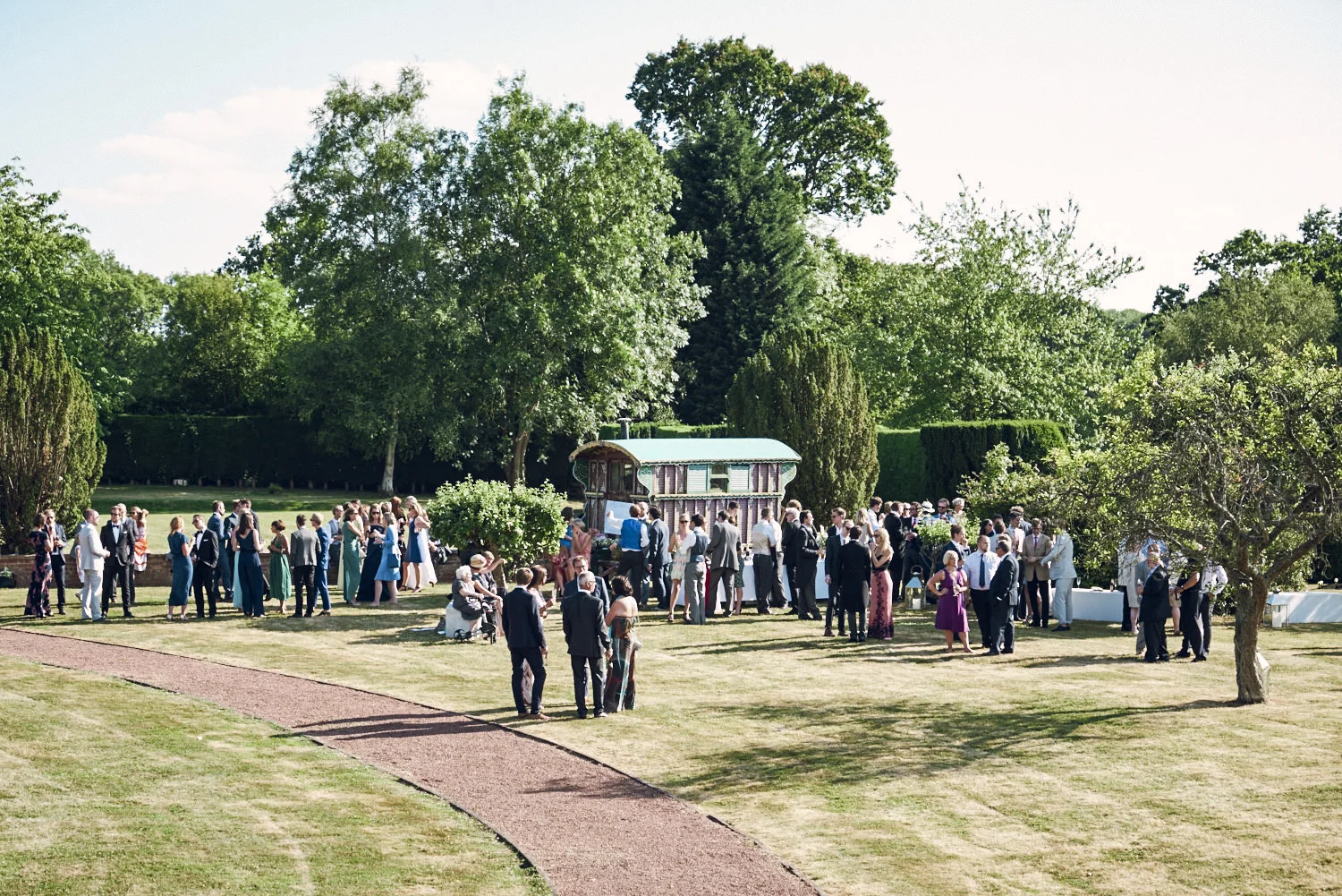 somerset_garden_wedding_reception_033.jpg
