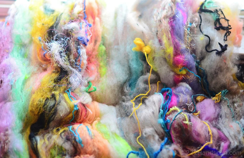 Hand carded art batt spinning fiber - 222 Handspun