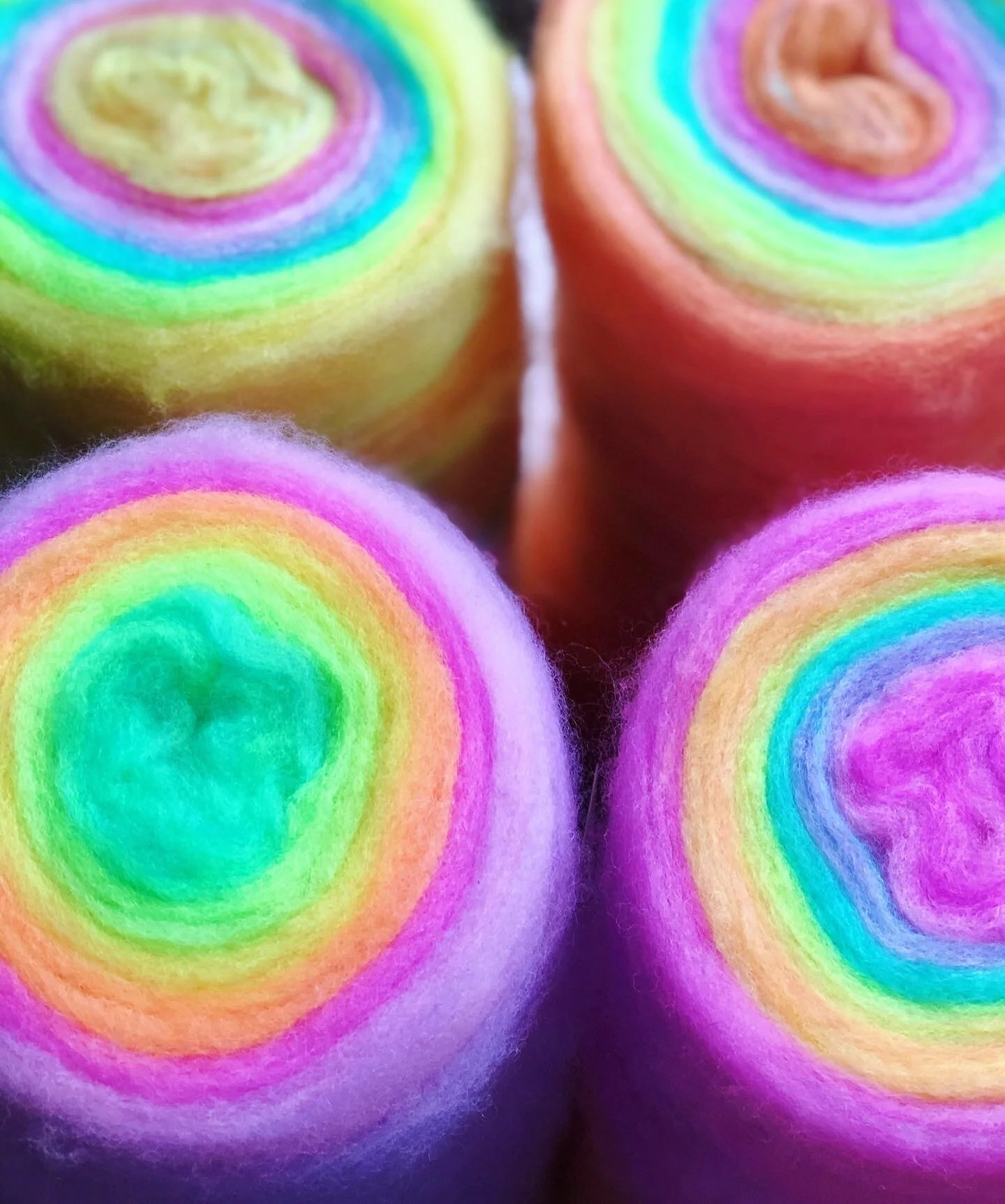 rainbow-bullseye bumps fiber 222 Handspun.JPG