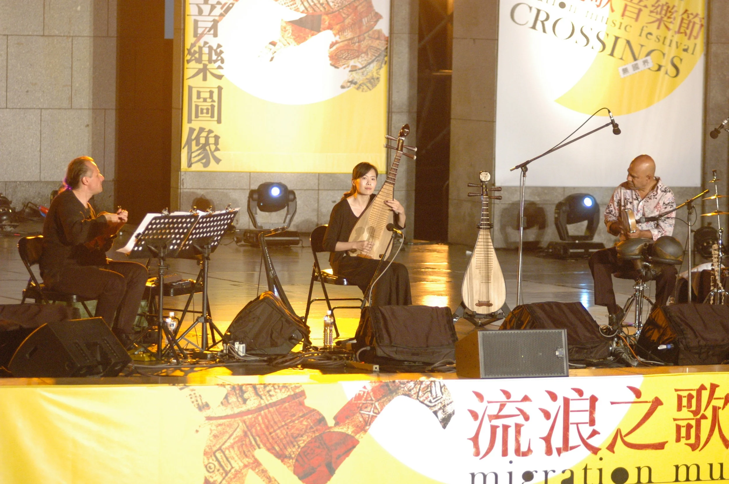 Chung Yu-Feng with Ramesh Shotham&Zoltan Lantos  