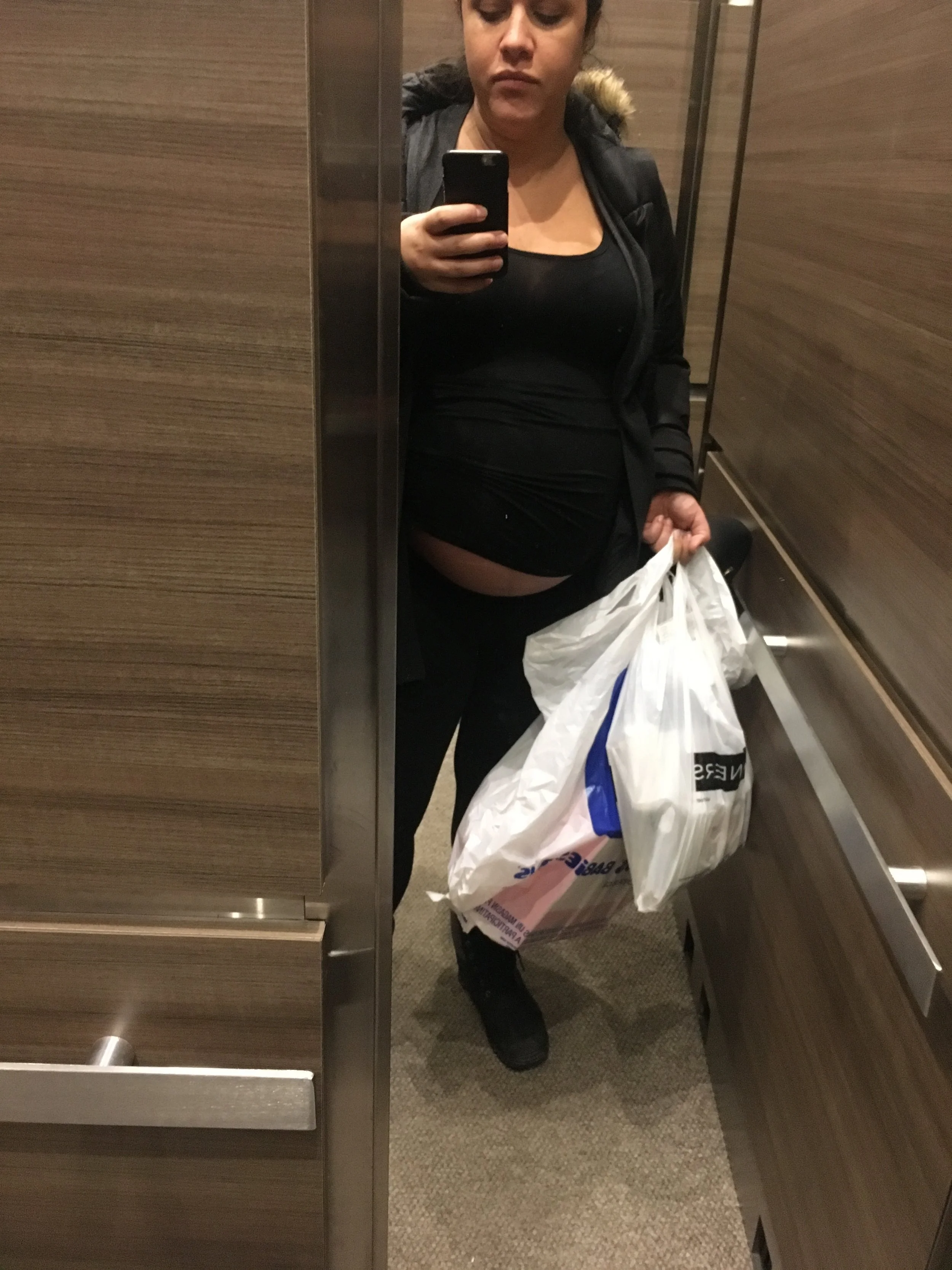 I was out shopping the entire day with my belly showing and didn't realize it until I was home #CLASSY
