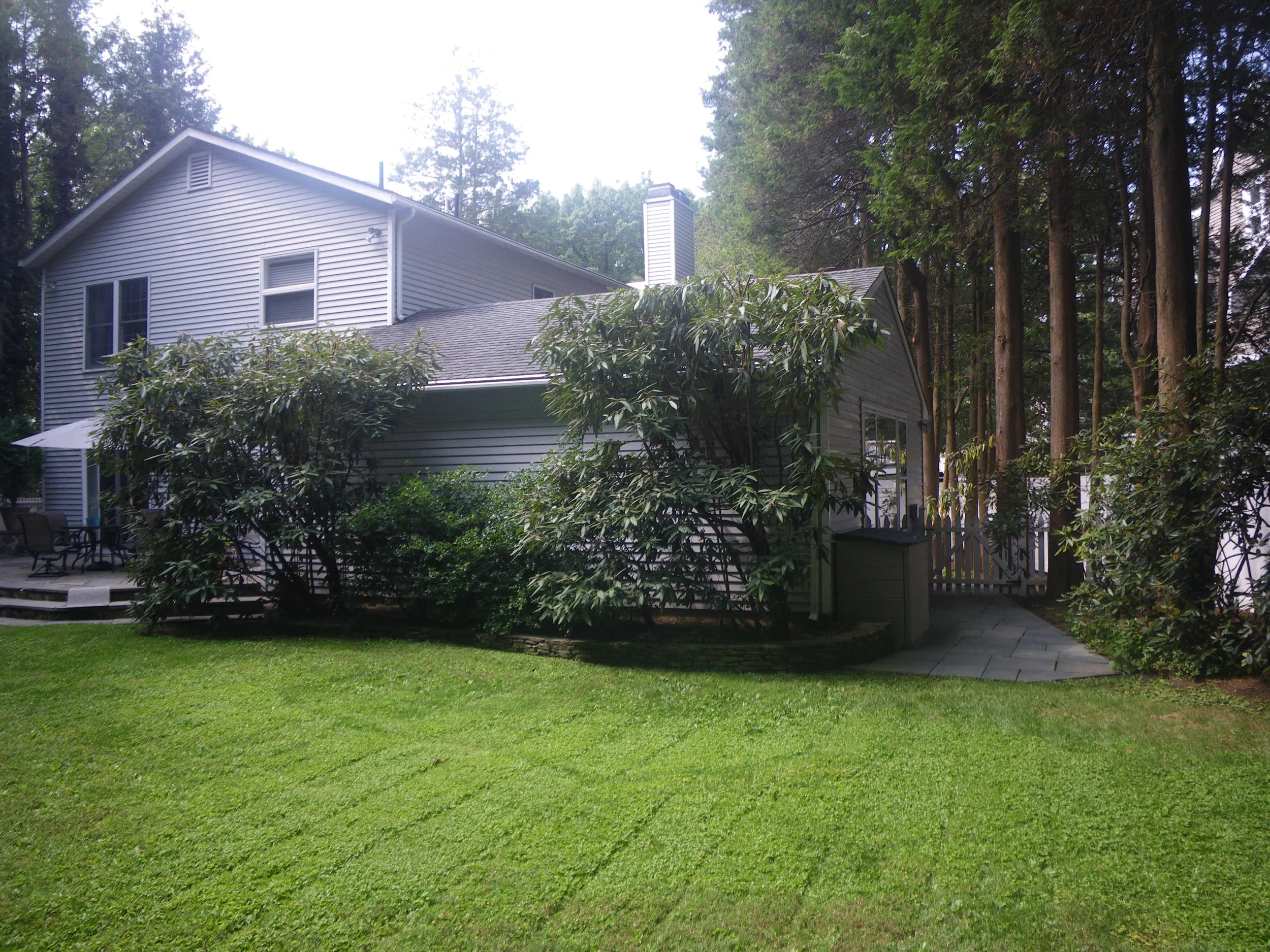 Grounds 4.JPG