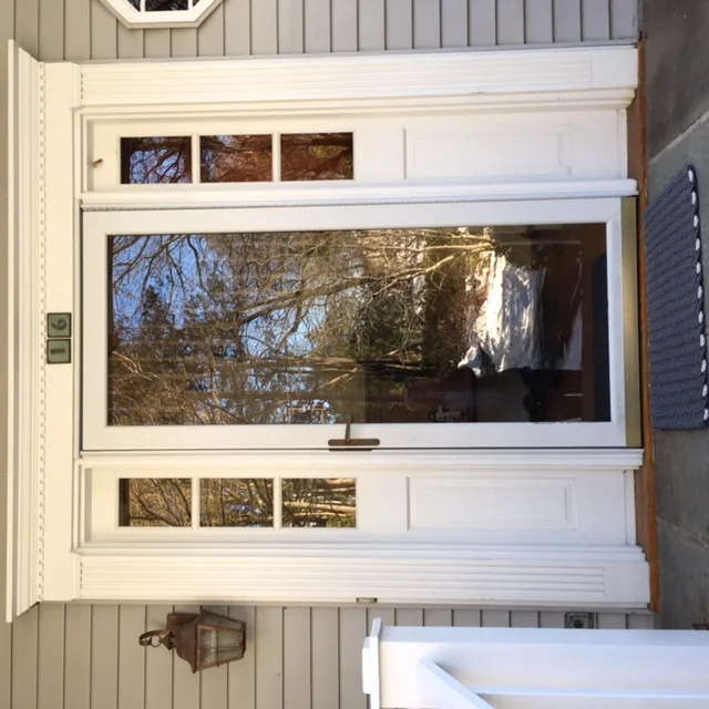Front Door 1.JPG
