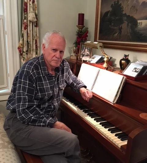 Neil Piano 1.jpg
