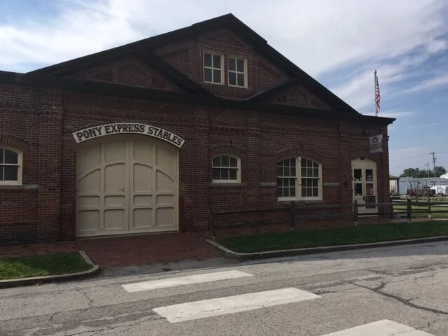 9-17 1 MO Pony Express Stables.JPG