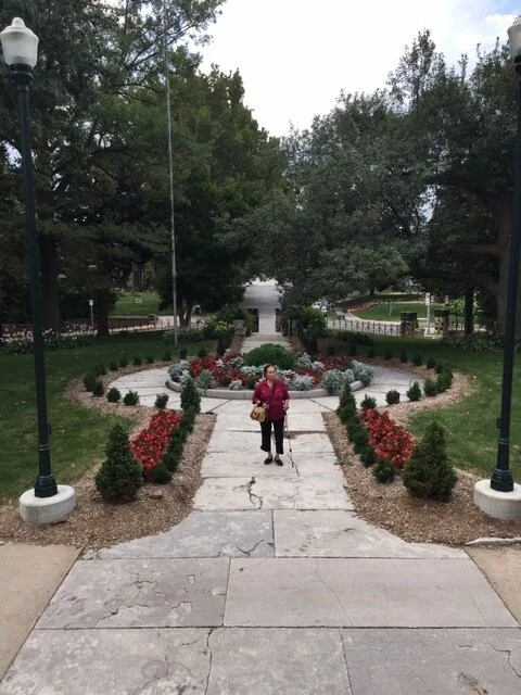 9-18 7 Joslyn Castle.JPG