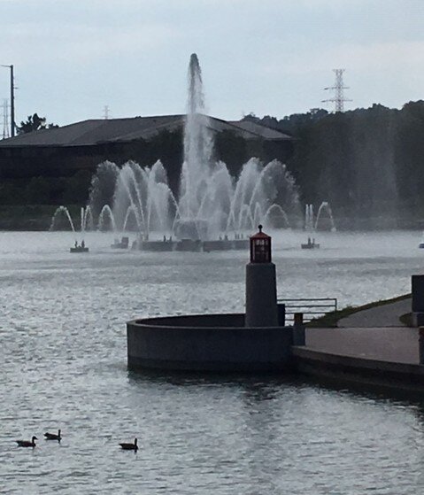 9-18 19 Heartland Fountain.JPG