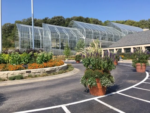 9-18 22 Lauritzer's Gardens.JPG
