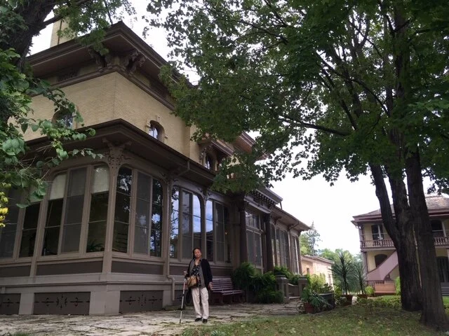 9-25 7 Villa Louis.JPG