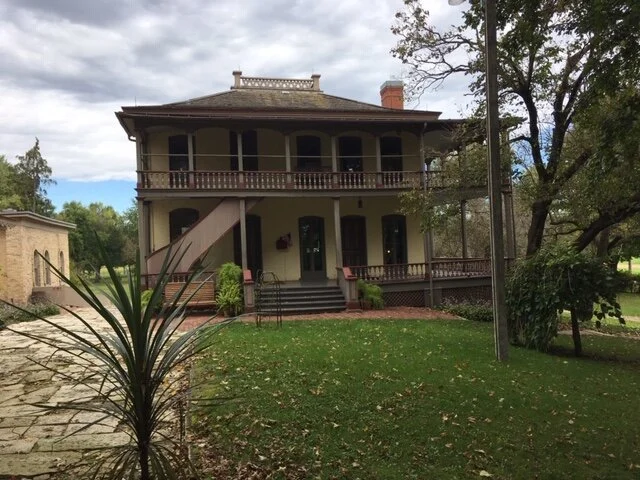 9-25 10 Villa Louis.JPG