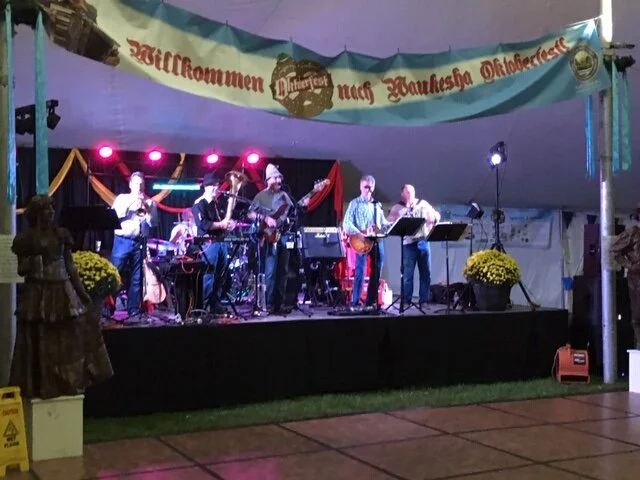 9-27 3 Oktoberfest.JPG