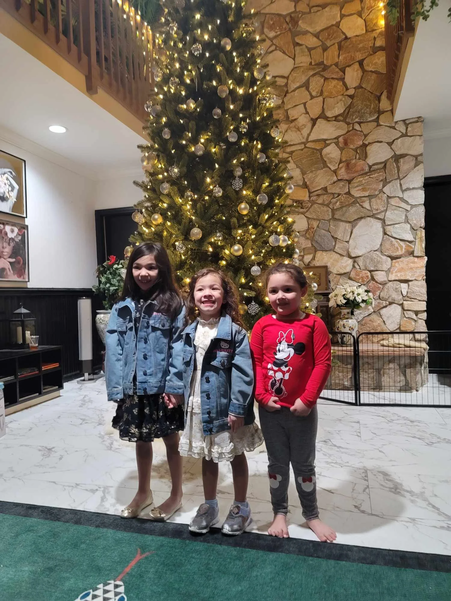 At Pat Paniza's 4.JPEG