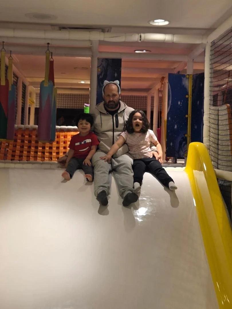 Stamford Mall 3.jpg