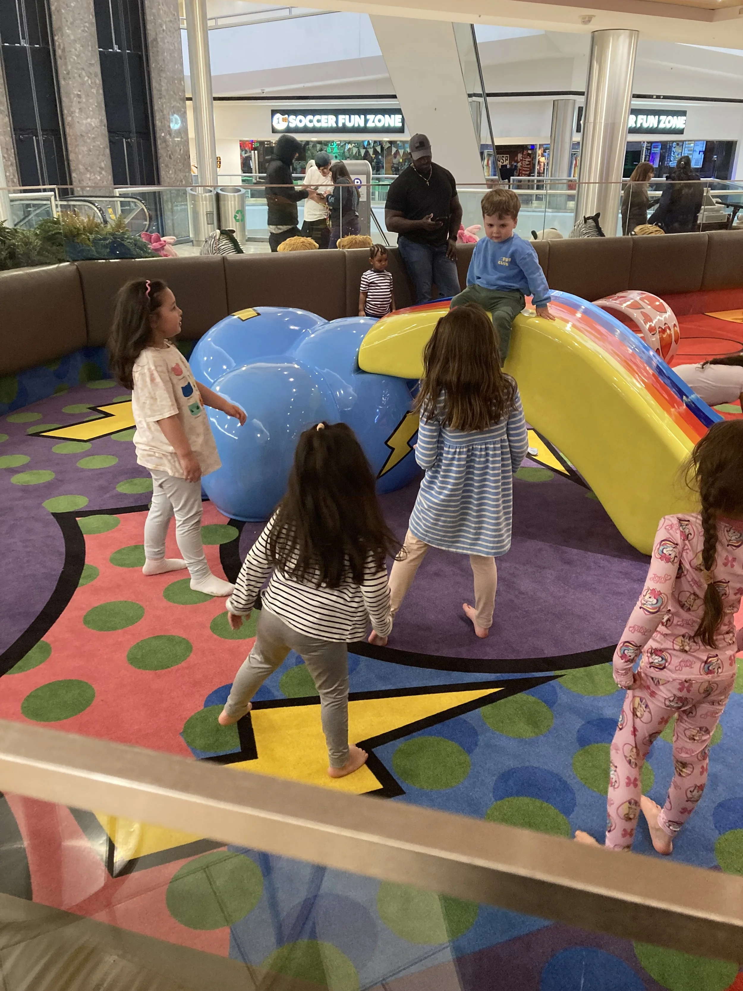 Stamford Mall 12.jpg