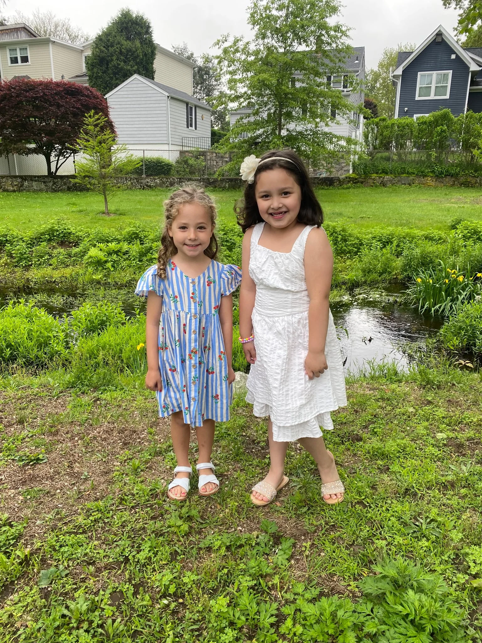 Pre Shool  Grad-w Zoe.JPG