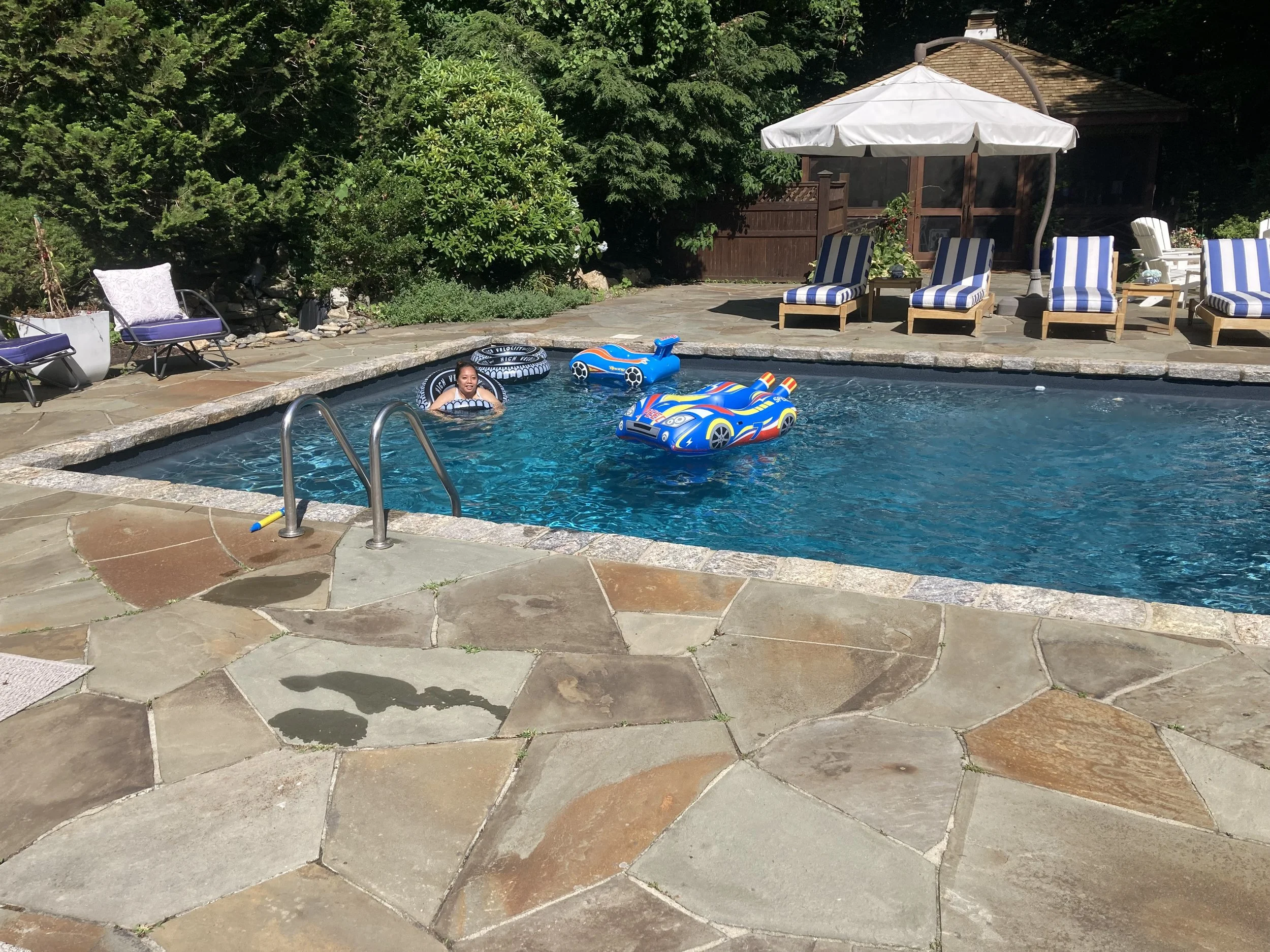 Neighbor Jenny's Pool 4.jpg