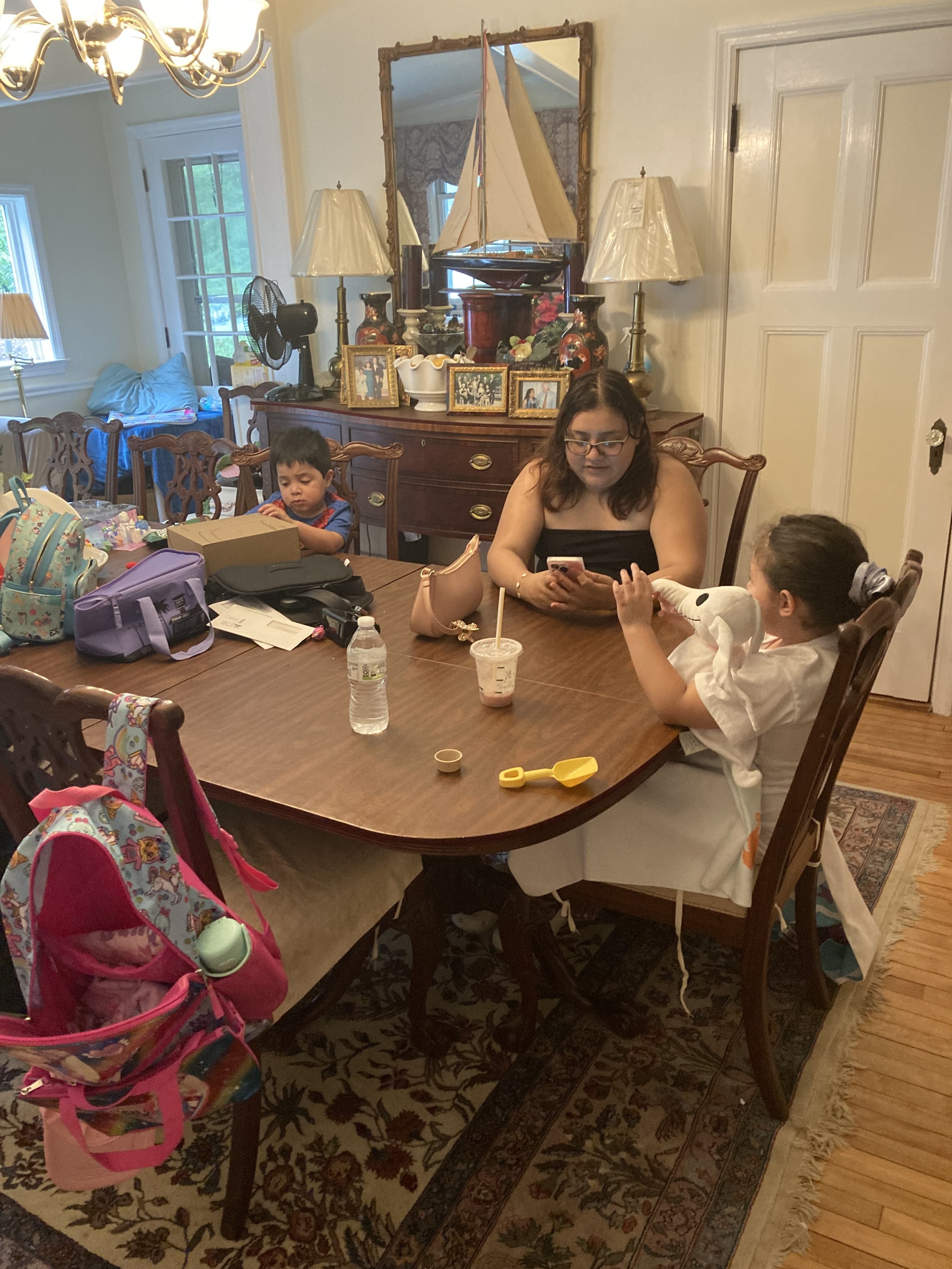 Jennifer Babysitter 5.jpg