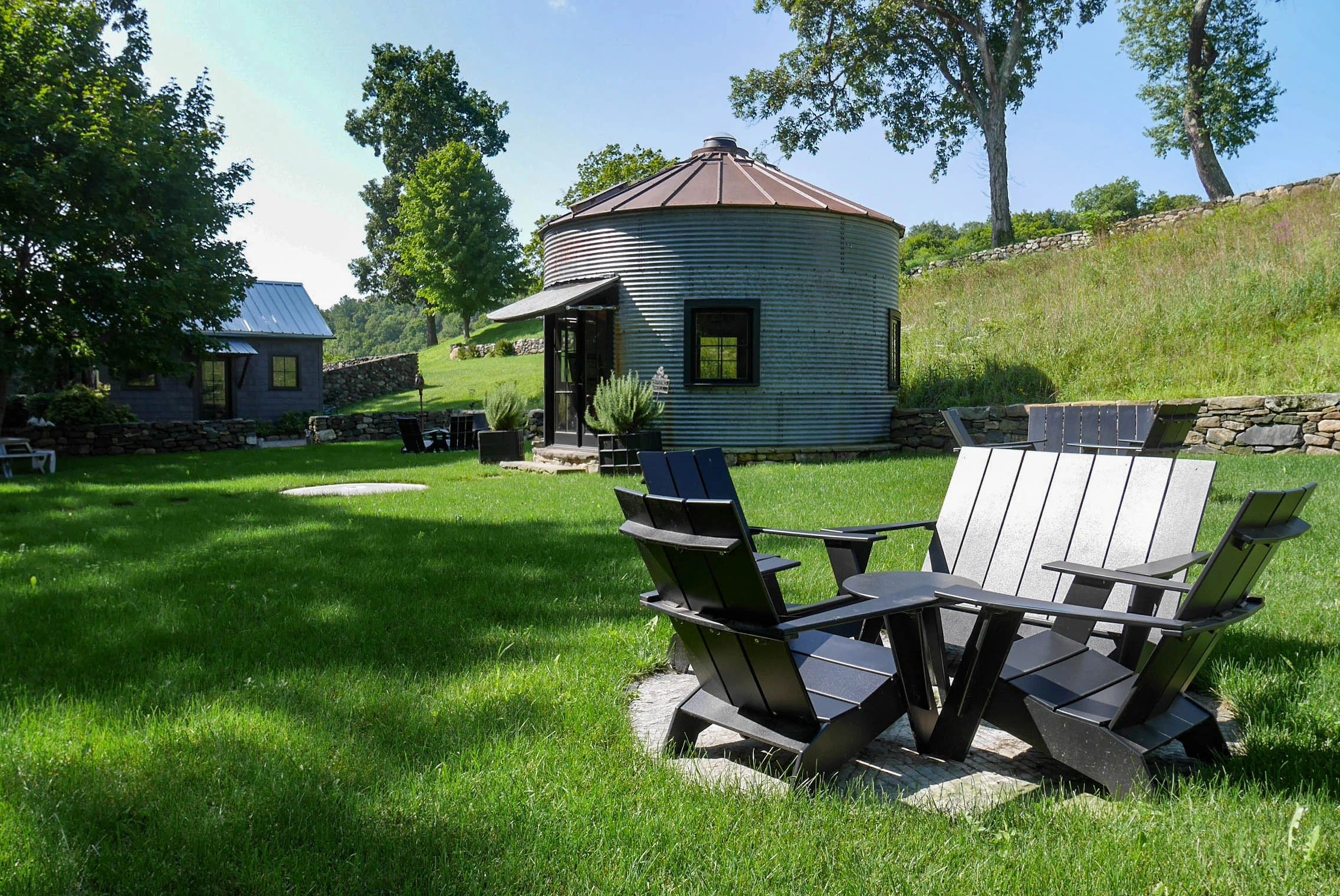 Spring Hill Vineyards - New Preston, CT
