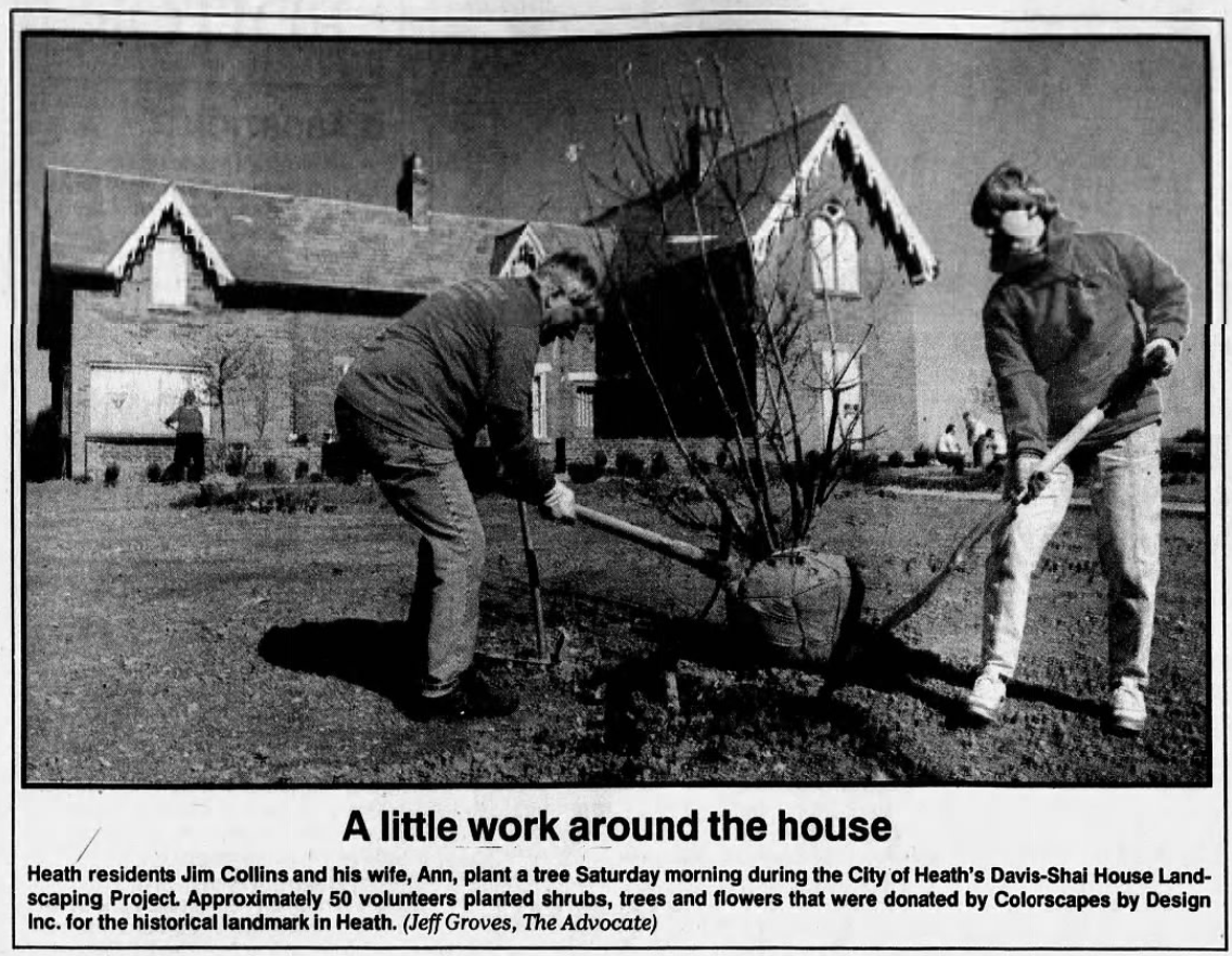 The Newark Advocate May 18th, 1997 article about volunteers helping with landscaping at the Davis-Shai House's new location in Heath, Ohio.