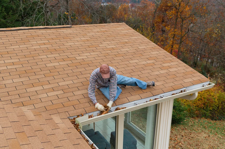 OWn Roof Buyers edge Exclusive BuyersAgnet.com Stephen mercer DCStocksy.com.jpg