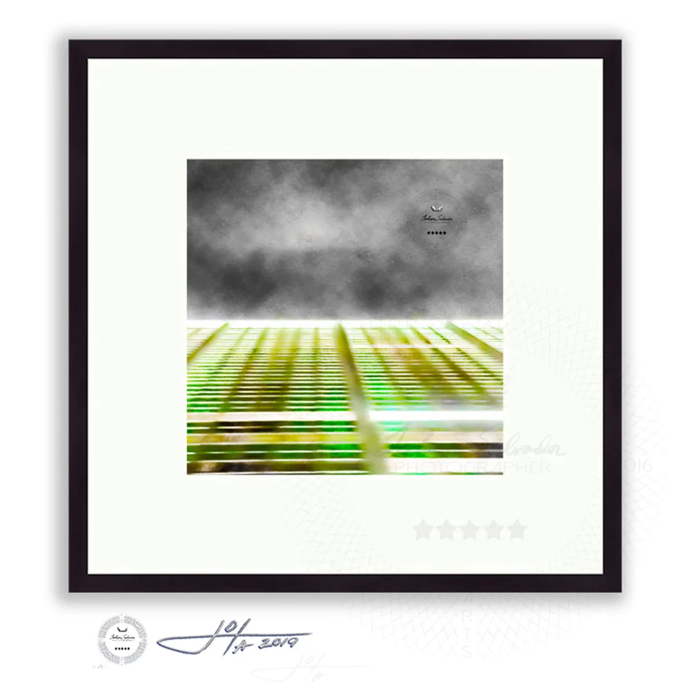 Black Frame | 16x16 | 20x20