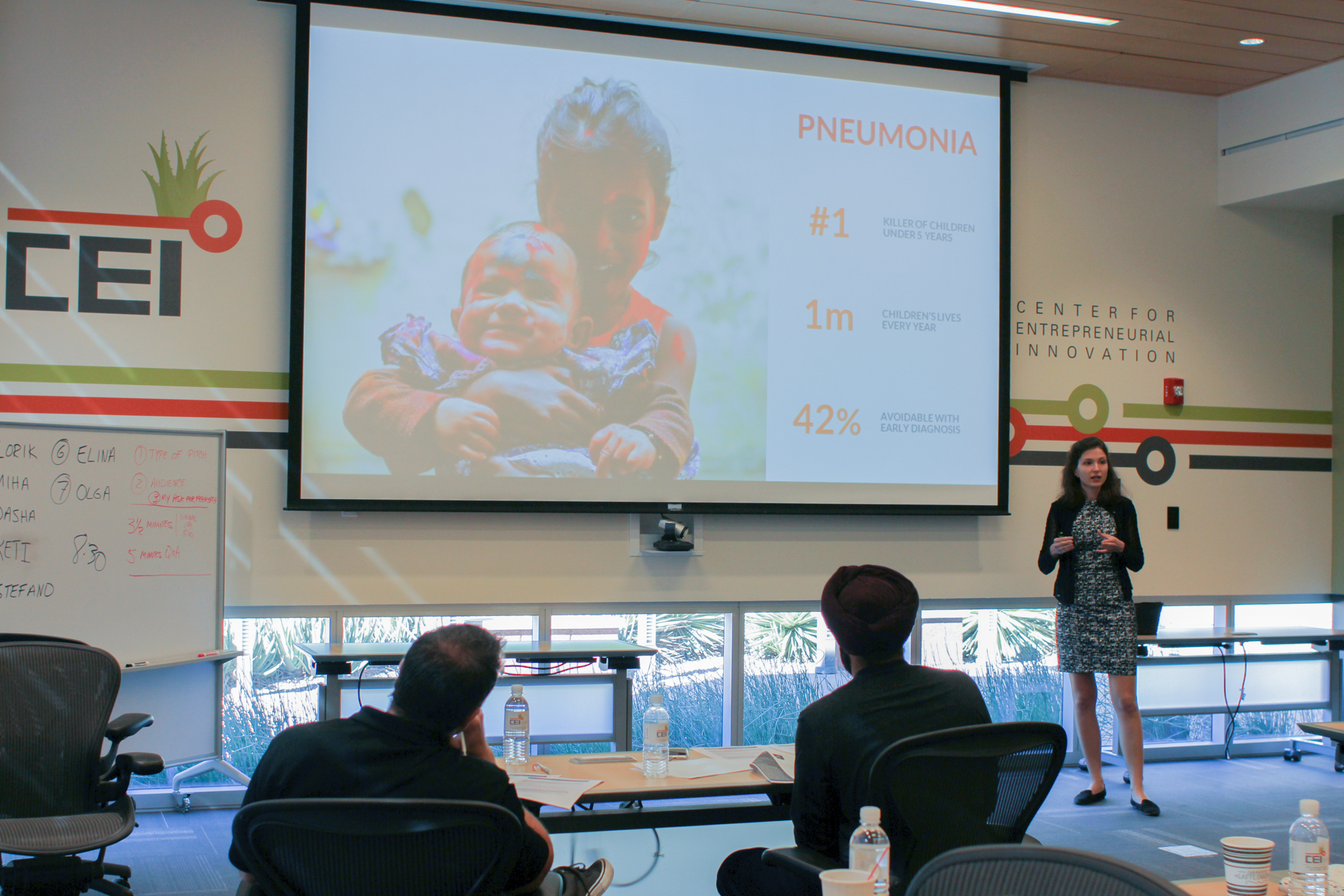Pitch Competition-10.jpg