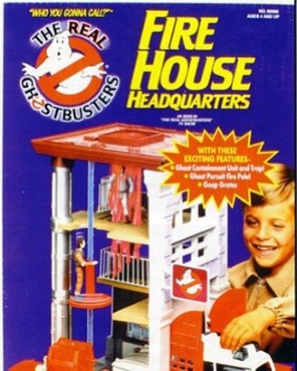 🚨🚨NEW PODCAST🚨🚨 we&rsquo;re talking 10 more things &ldquo;Ghostbusters&rdquo;. Who remembers having the Kenner Firehouse play set? This thing was amazing! Listen to us chat about more of our favorite ghostbusters things on the latest #radyearapod