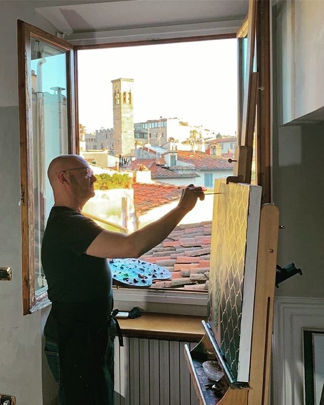 Repost from @gallerialafonderia
&bull;
Oggi vi raccontiamo in breve la vita di Allan Saint Denis! Nativo di New York City, dopo una carriera nel mondo della moda in USA, durante la quale non abbandona la sua passione per l&rsquo;arte continuando a st