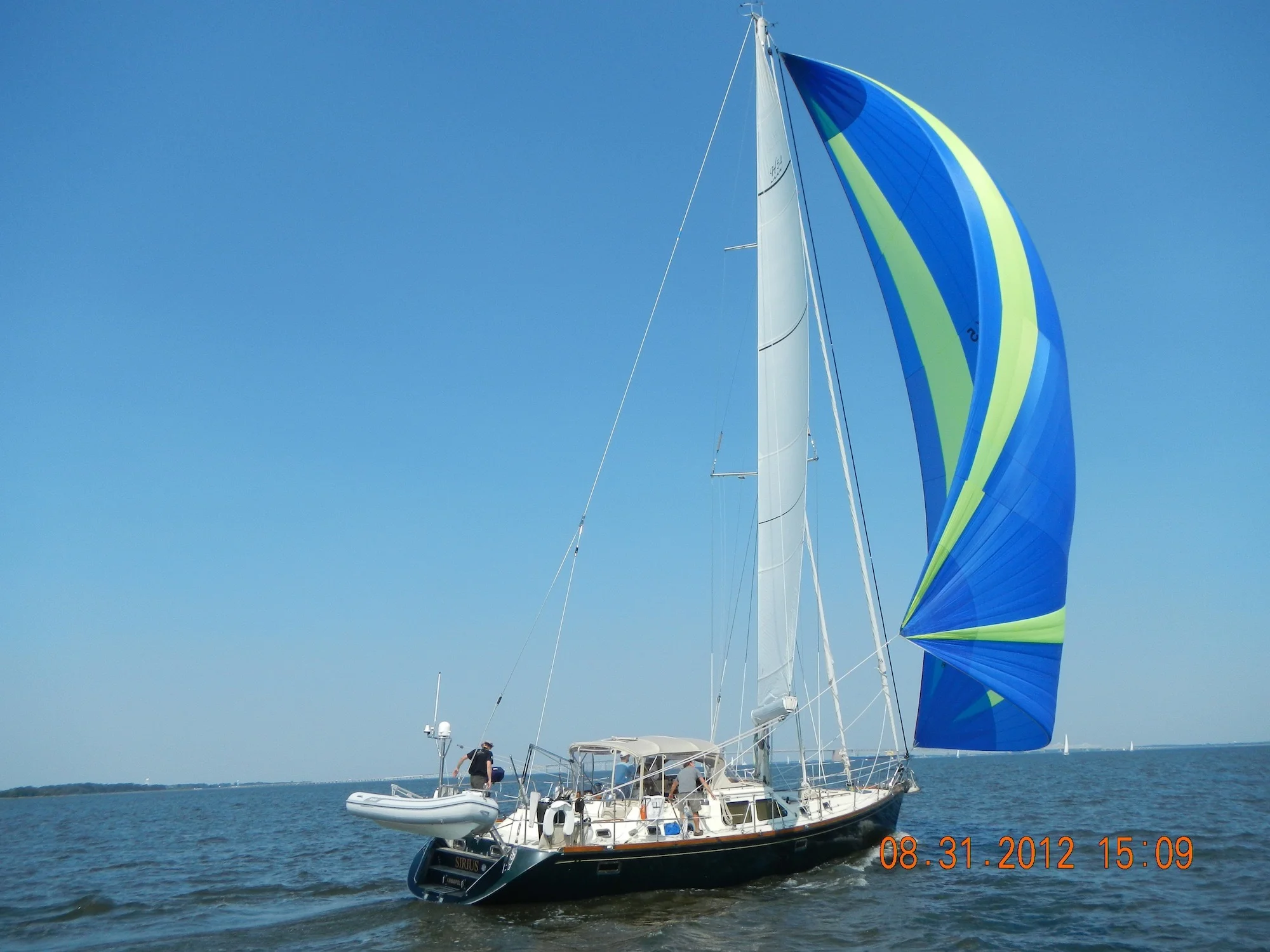Under sail.jpg
