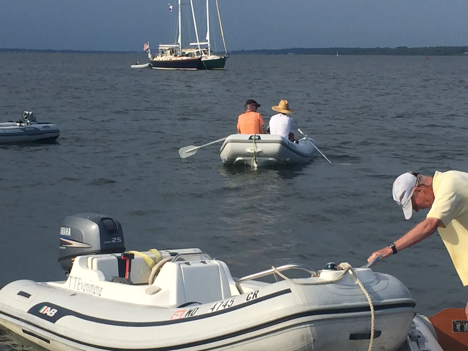  Jeff and John participate in a dinghy race. &nbsp;Each person has to hold an oar on the outside and a full cup in their other hand. &nbsp;They started well but sadly lost when John's oarlock came out, fell in the water and sunk! 