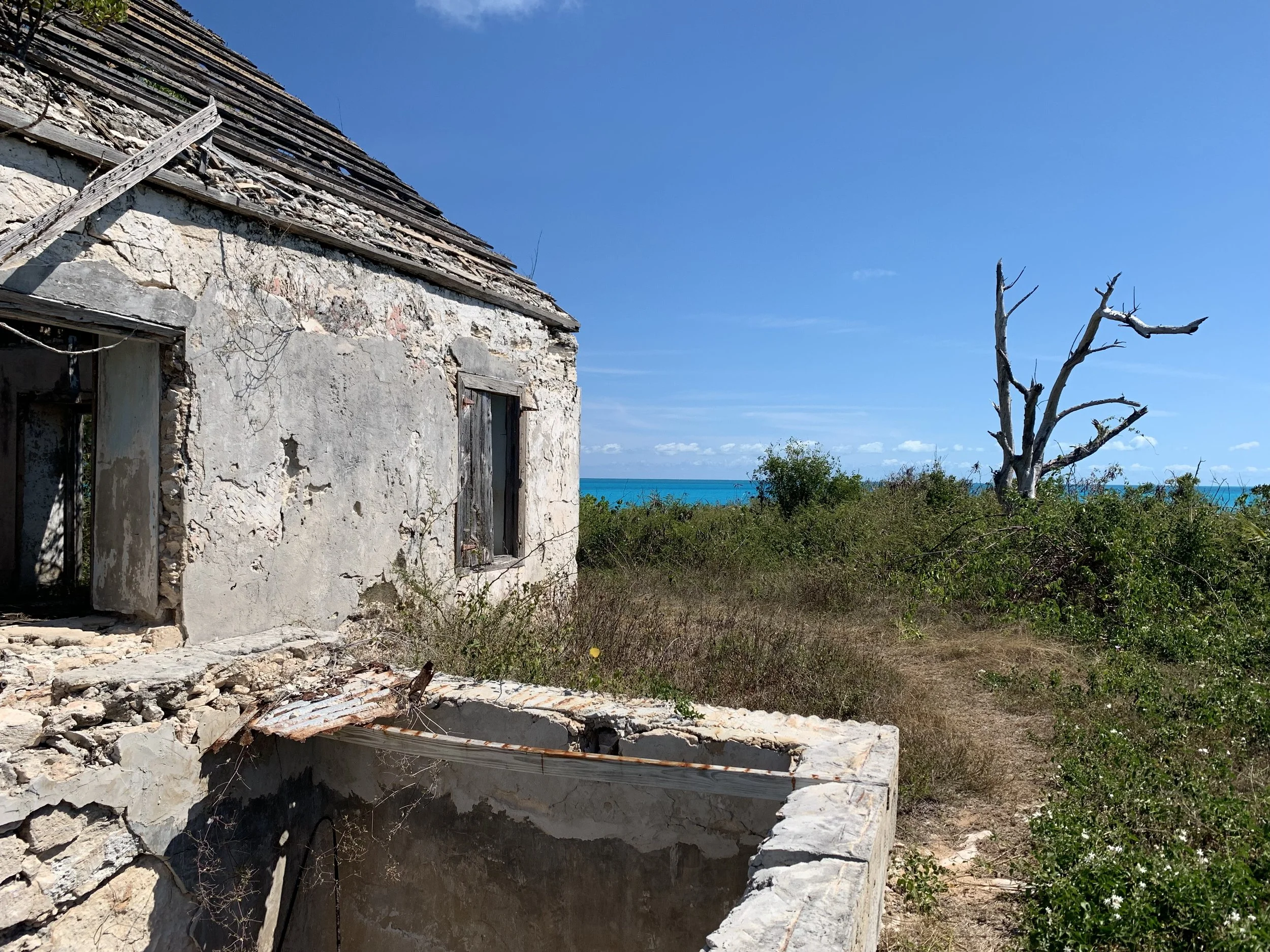 Old plantation house that harvested salt