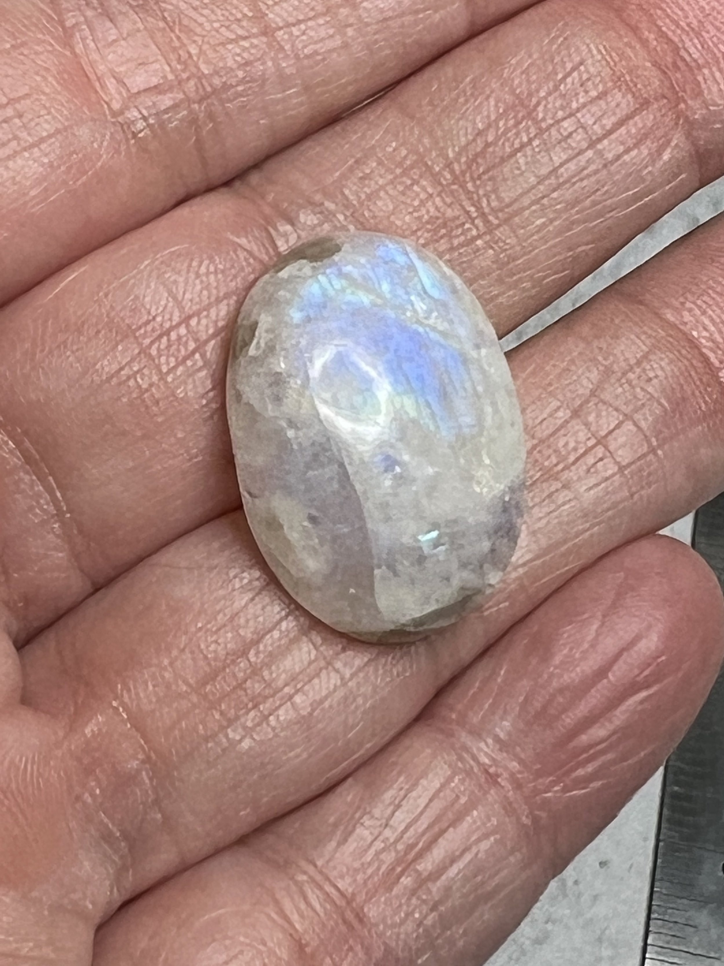 Rainbow Moonstone cab