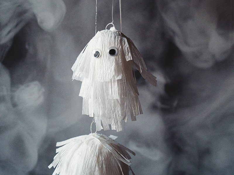 How to make a cute ghost halloween balloon tail -the finished ghost