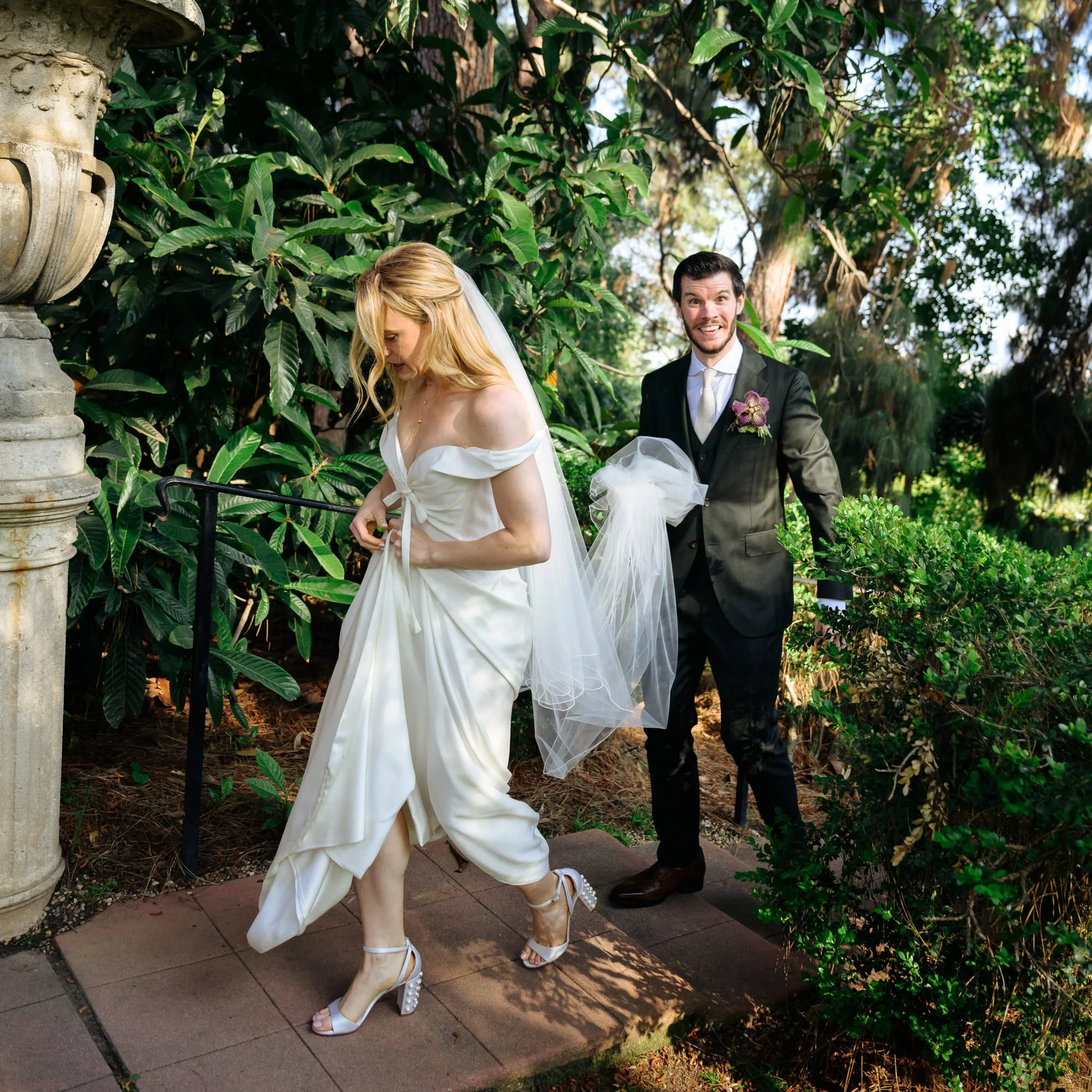 paramour-estate-los-angeles-garden-ceremony-021.jpg