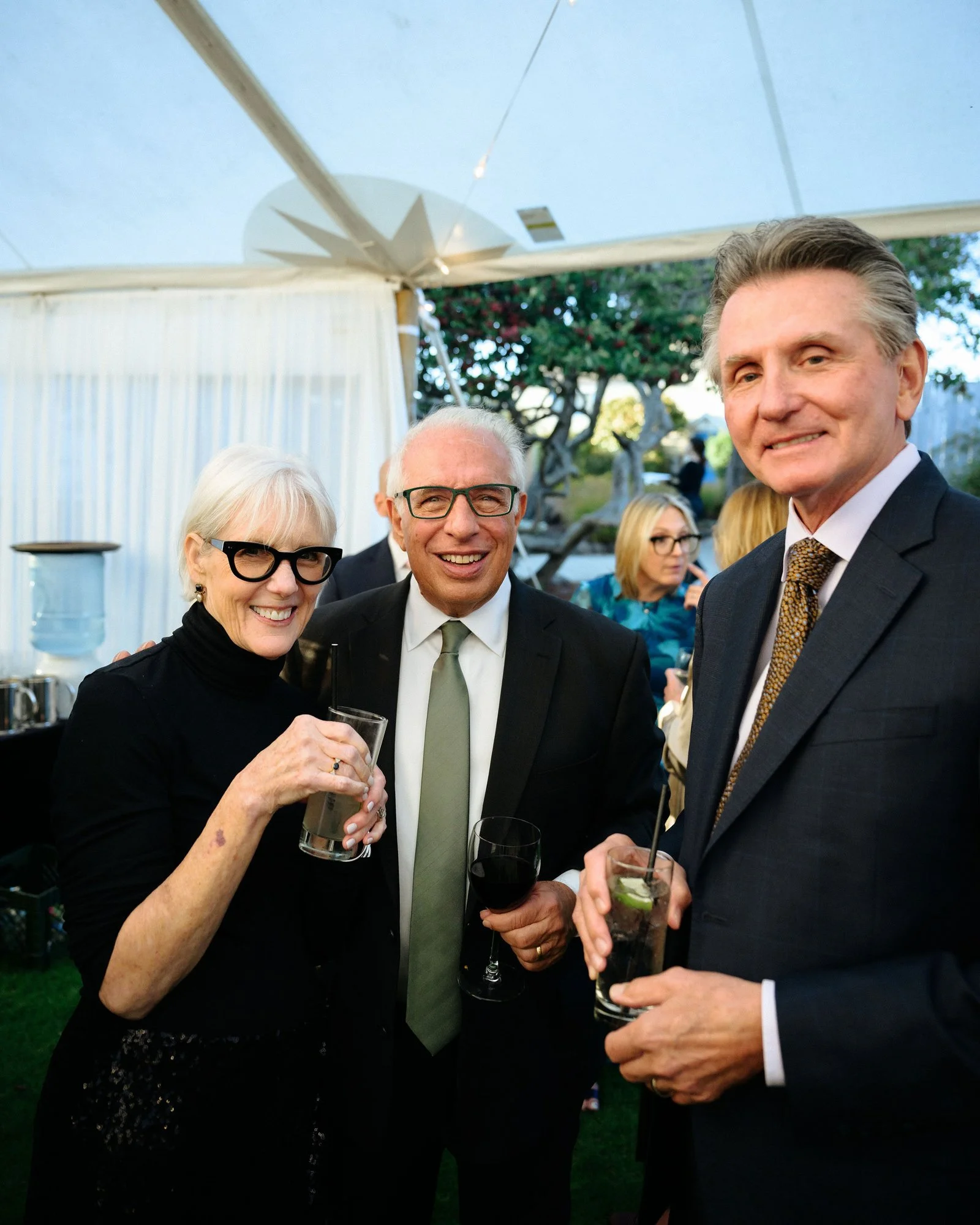 maccallum-house-wedding-mendocino-cocktails-033.jpg