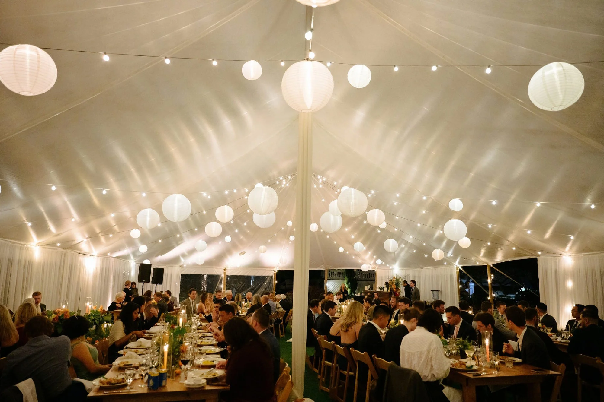 maccallum-house-wedding-mendocino-dinner-035.jpg
