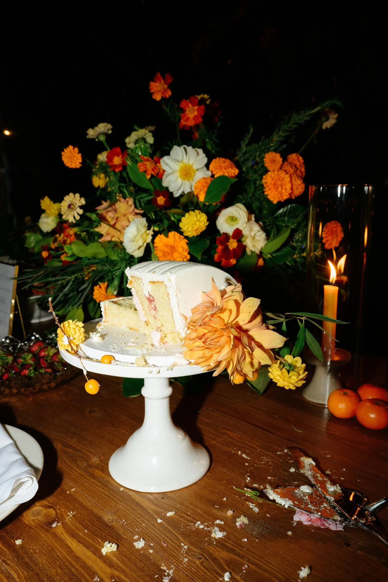 maccallum-house-wedding-mendocino-dancing-051.jpg
