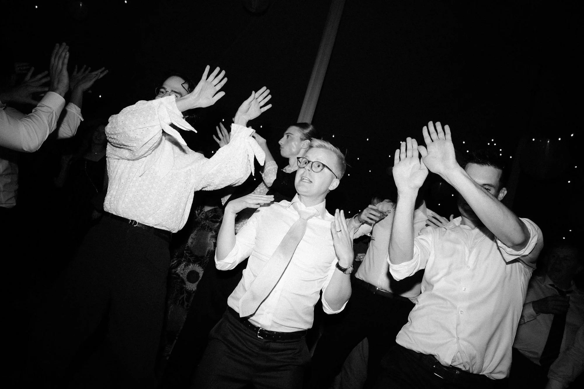 maccallum-house-wedding-mendocino-dancing-067.jpg