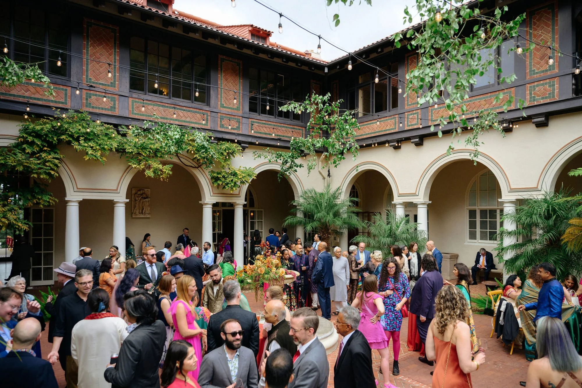 montalvo-arts-center-wedding-cocktail-hour-032.jpg